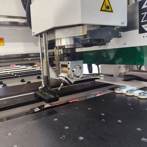 Сверлильно-присадочный центр с ЧПУ Nanxing ND612CT с магазином