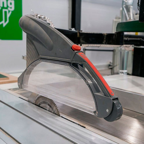 Форматно-розкрійний верстат Nanxing MJ1132F