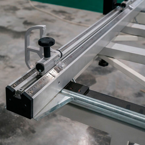 Форматно-розкрійний верстат Nanxing MJ1132F