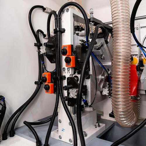 Okleiniarka obrzeży Nanxing NB7CJ Top