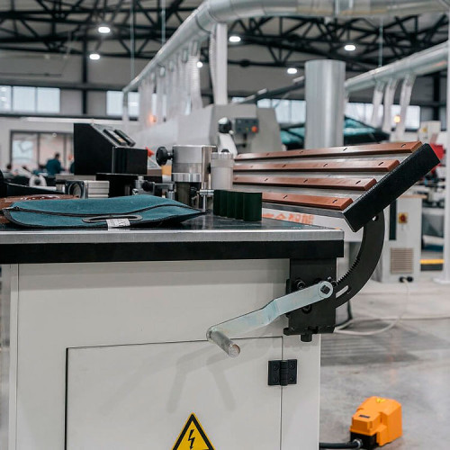 Кромкооблицовочный станок Nanxing MF50S standard