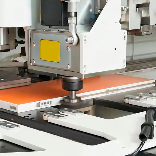 Сверлильно-присадочный центр с ЧПУ Nanxing ND612DT с магазином